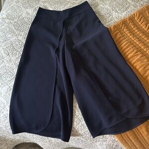 Wide leg, cropped, wrap pants